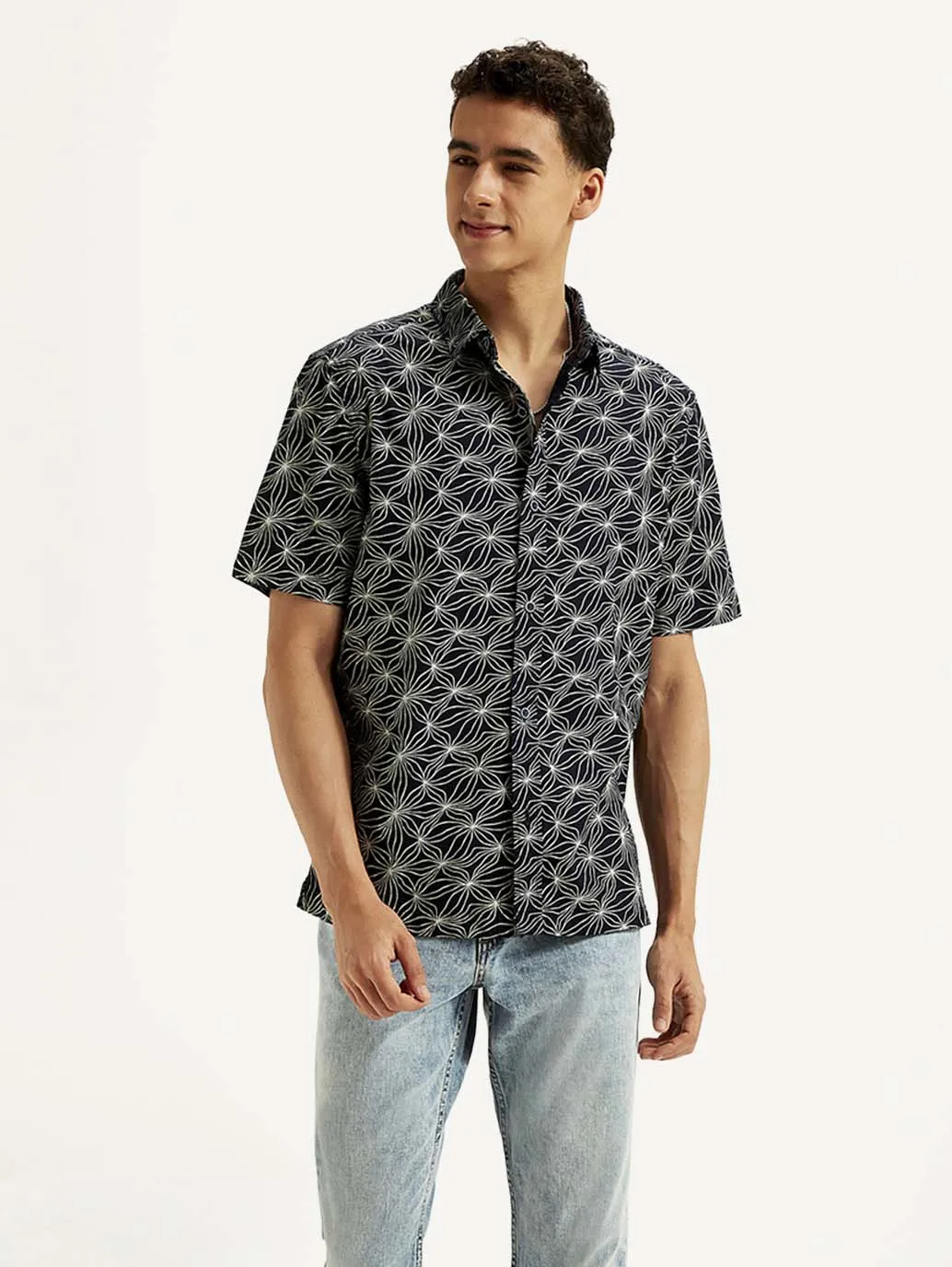 Men's Floral Relaxed Fit Shirt
