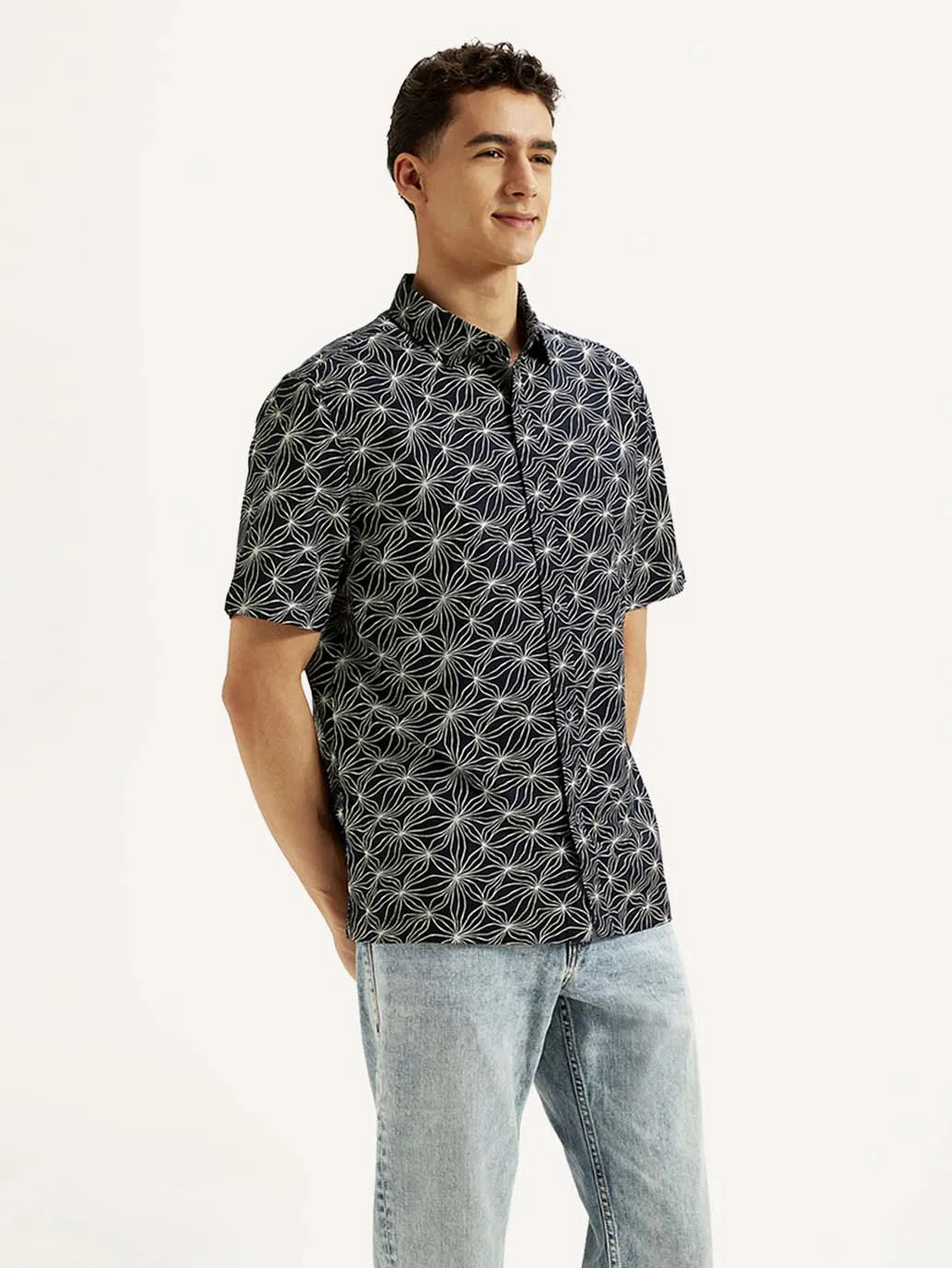 Men's Floral Relaxed Fit Shirt