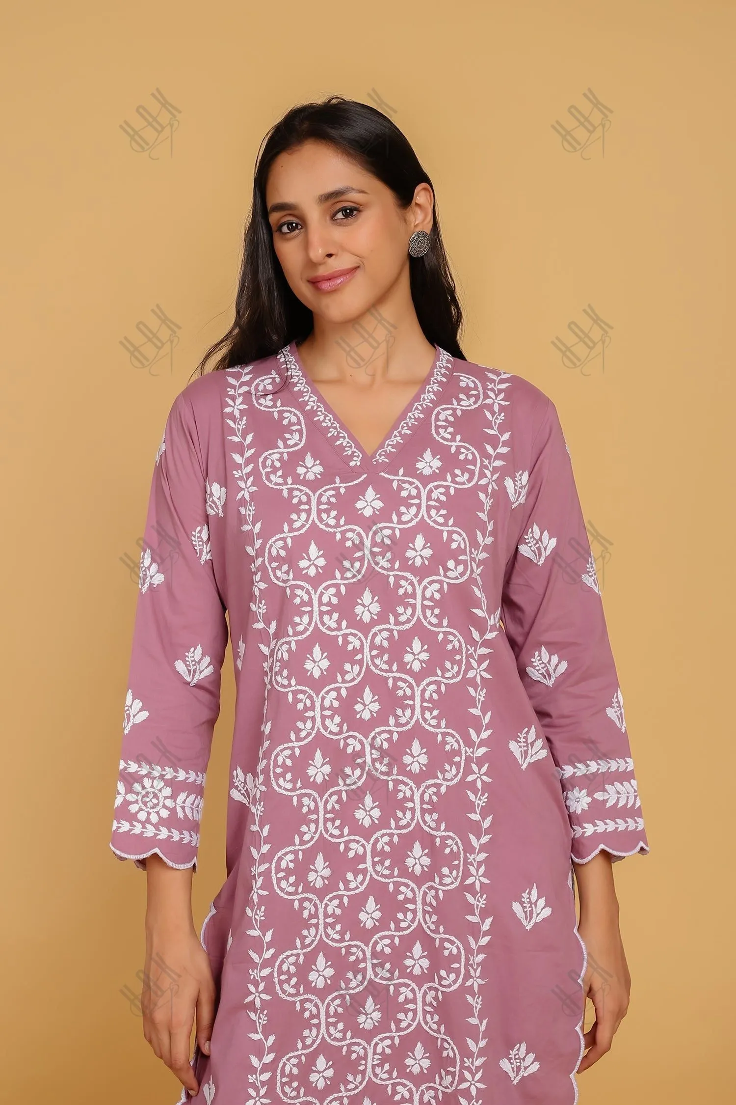 Saba Chikankari Long Kurta In Cotton - Ps